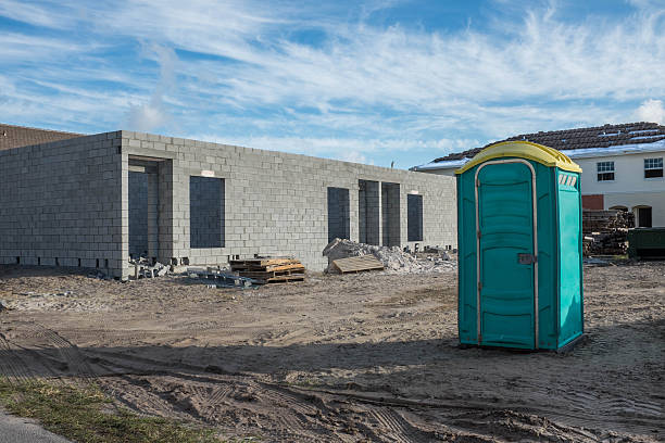 Best Portable restroom trailer rental  in Lake Jackson, TX